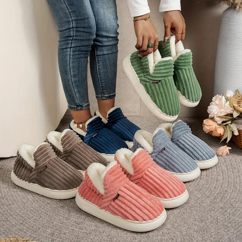 Snuggo Slippers™